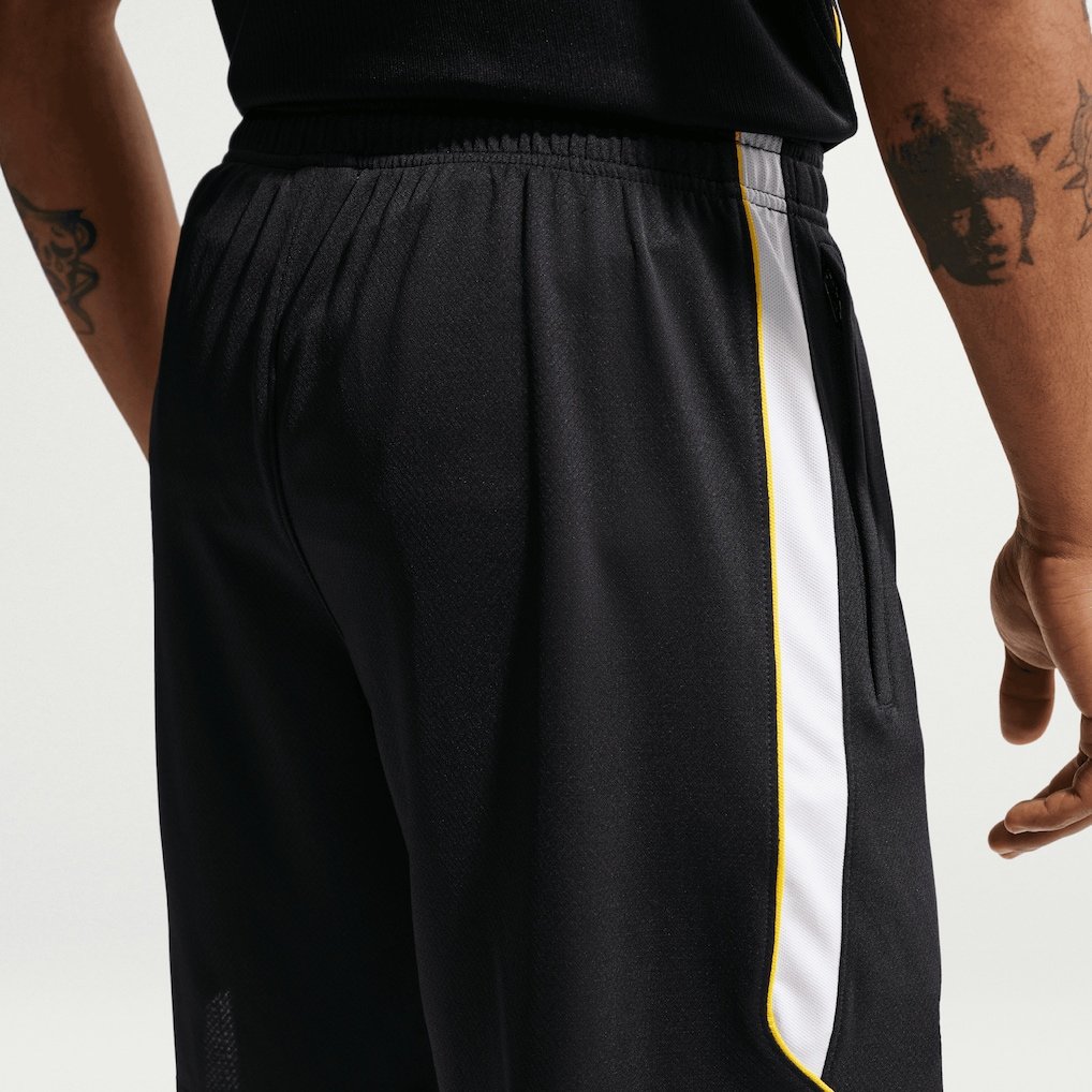 Men's Nike Chelsea FC Standard 2026 Shorts - Image 2