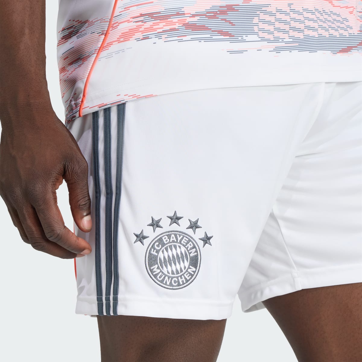 FC Bayern 25/26 Away Shorts - Image 6