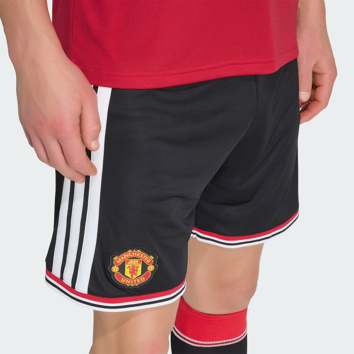 Manchester United 26/27 Home Shorts - Image 6